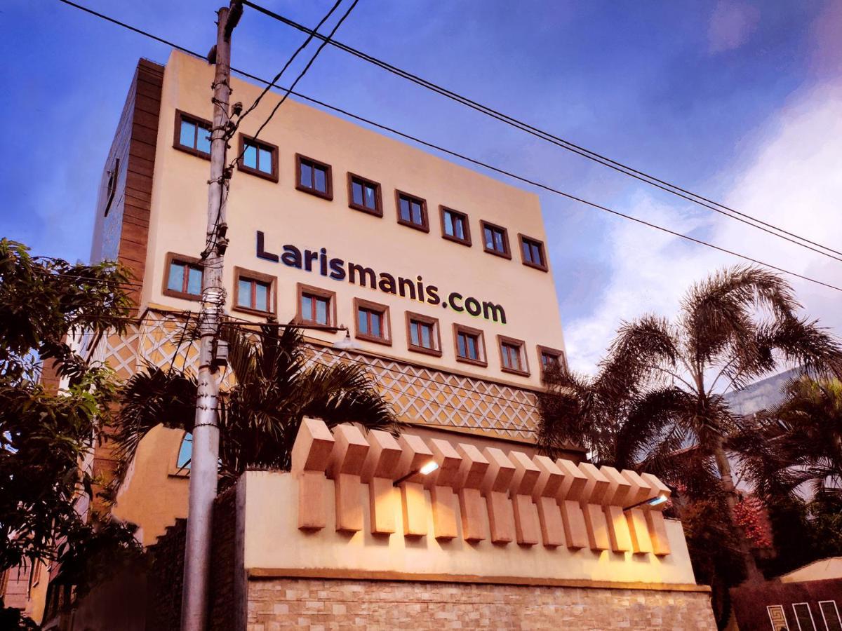 Hotel Syariah Larismanis Семаранг Экстерьер фото